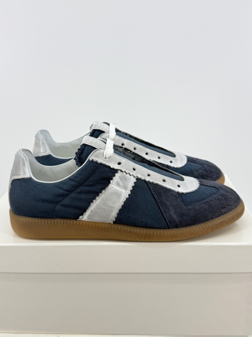 Maison Margiela GAT Low Blue Distressed